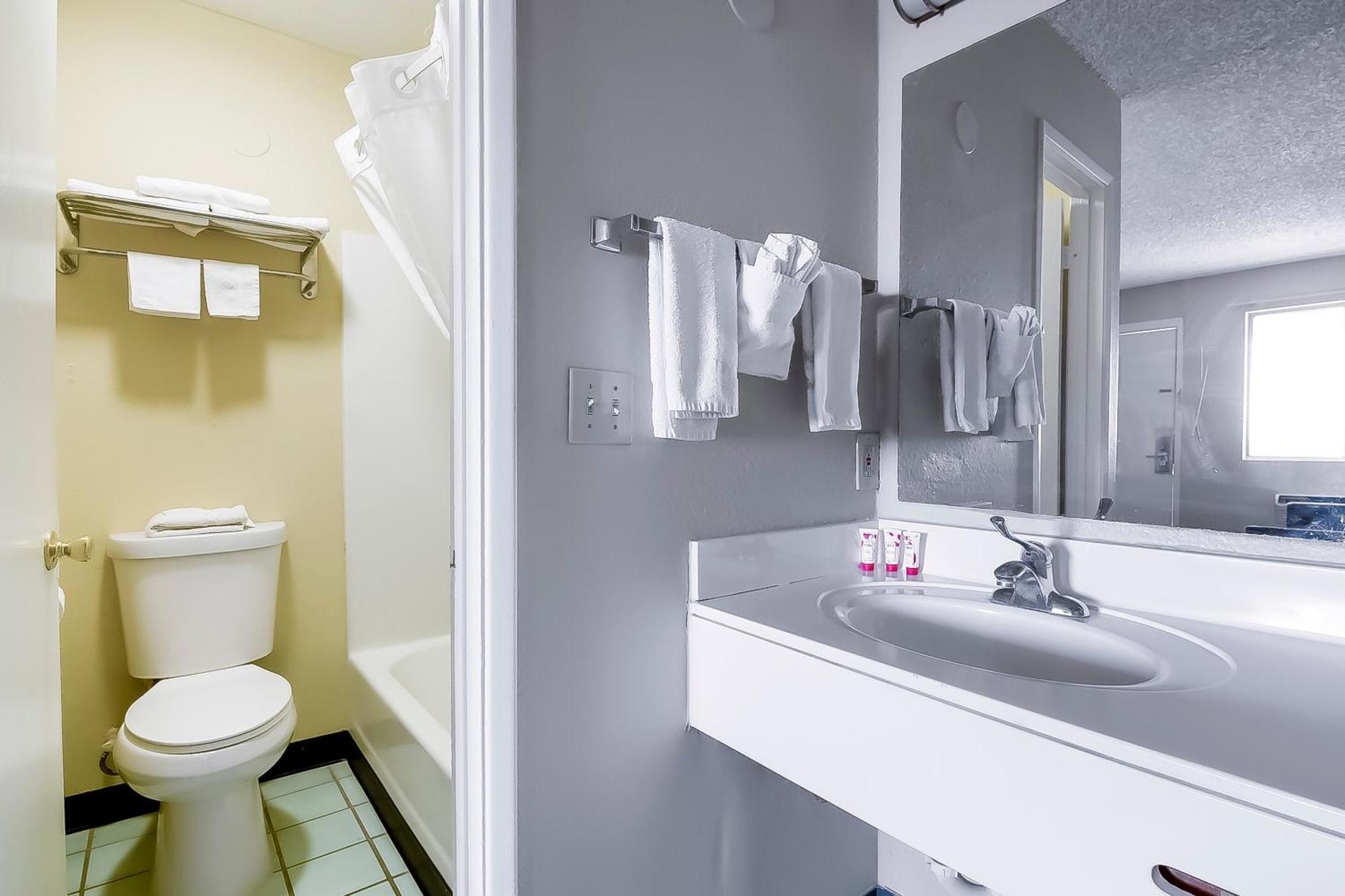 Oyo Hotel Eloy Casa Grande Near I-10 Екстериор снимка