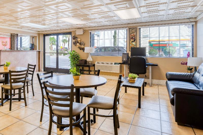 Oyo Hotel Eloy Casa Grande Near I-10 Екстериор снимка